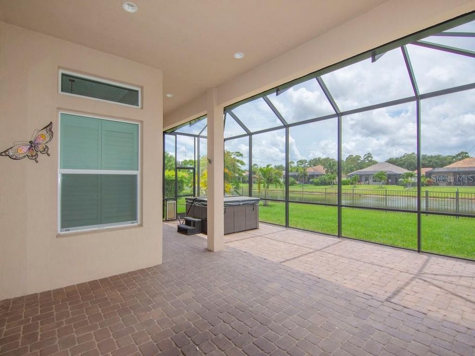 For Sale: $599,900 (4 beds, 3 baths, 2522 Square Feet)