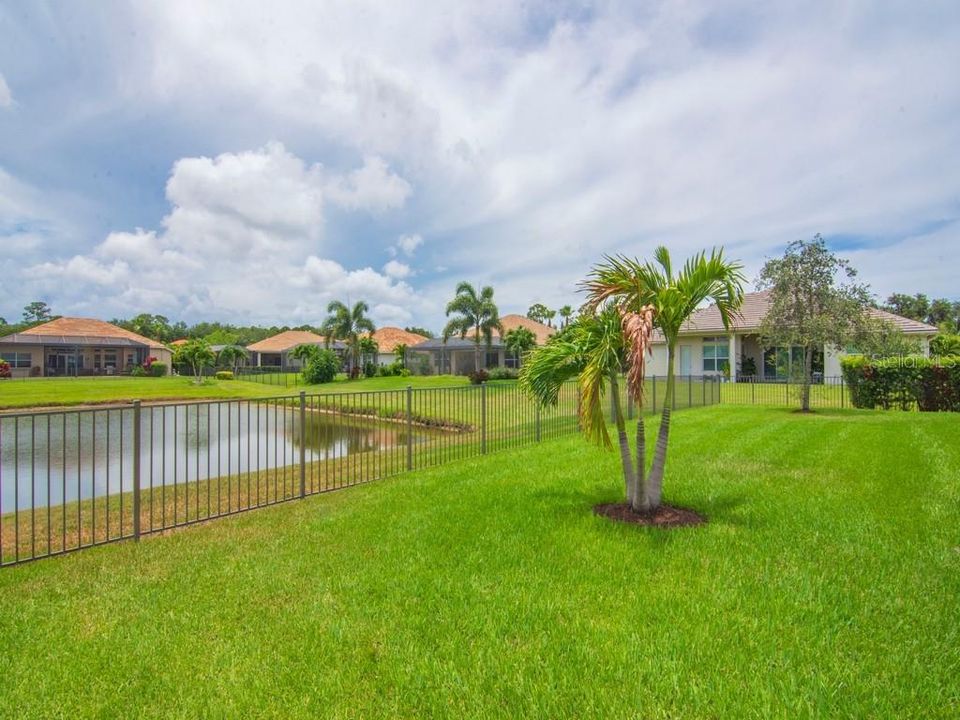 For Sale: $599,900 (4 beds, 3 baths, 2522 Square Feet)