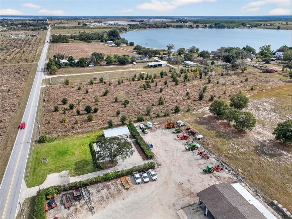 待售: $225,000 (4.91 acres)