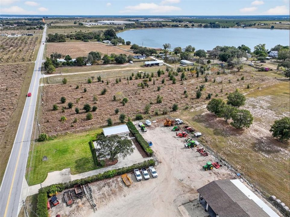 待售: $225,000 (4.91 acres)