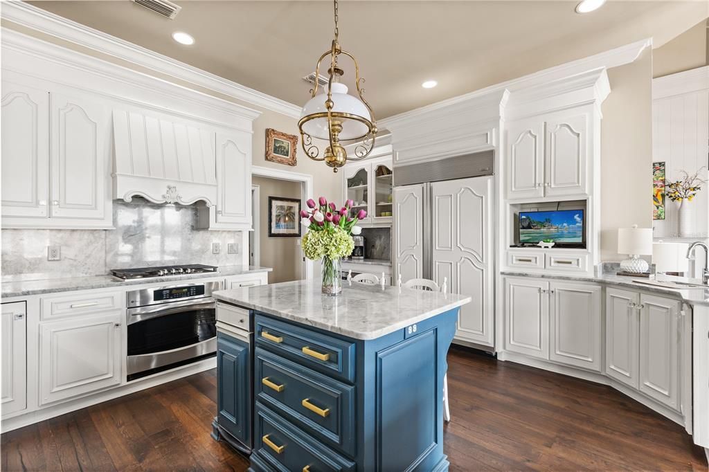 На продажу: $2,945,000 (4 спален, 5 ванн, 4956 Квадратных фут)