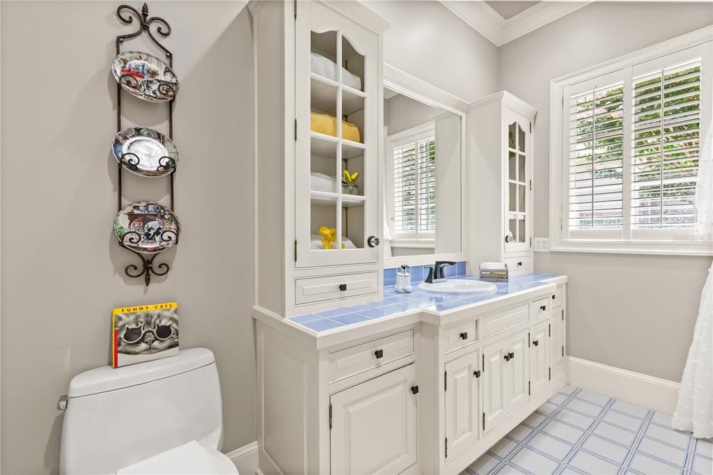 На продажу: $2,945,000 (4 спален, 5 ванн, 4956 Квадратных фут)