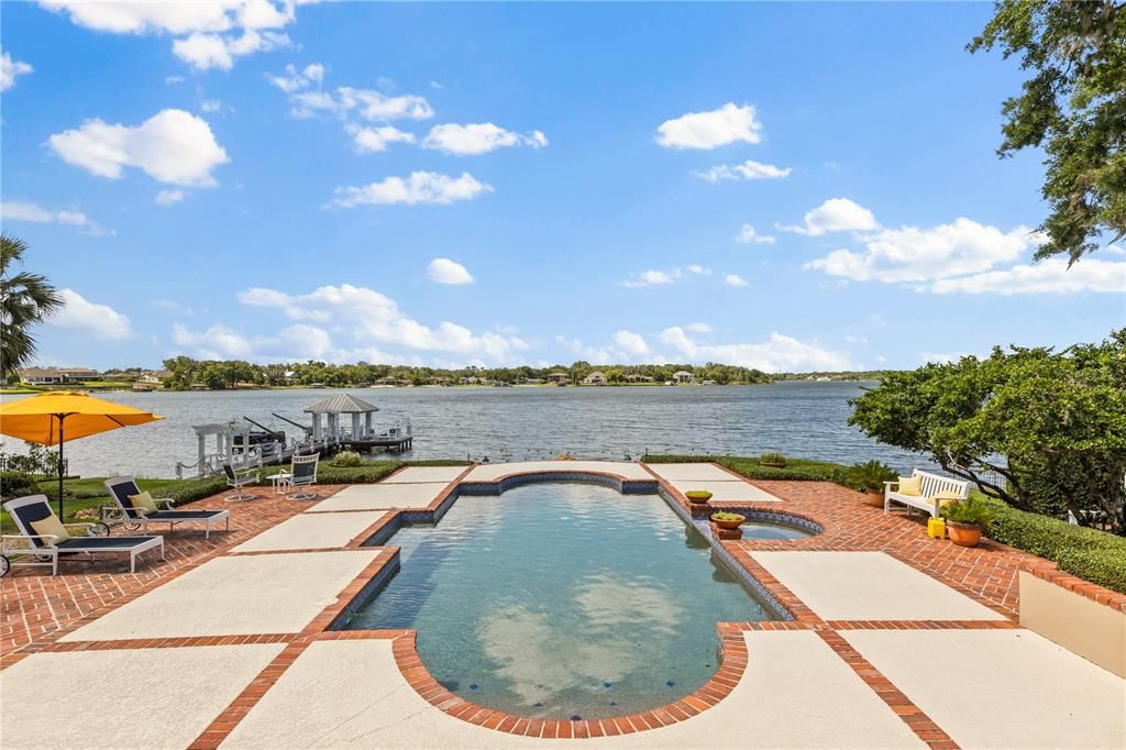 На продажу: $2,945,000 (4 спален, 5 ванн, 4956 Квадратных фут)