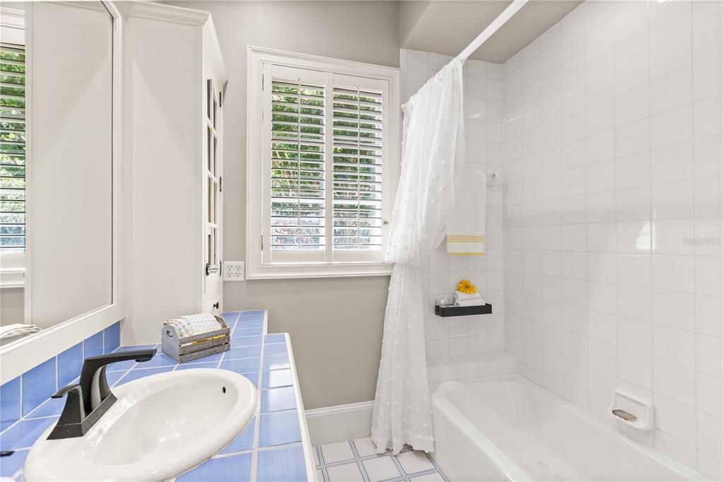 На продажу: $2,945,000 (4 спален, 5 ванн, 4956 Квадратных фут)