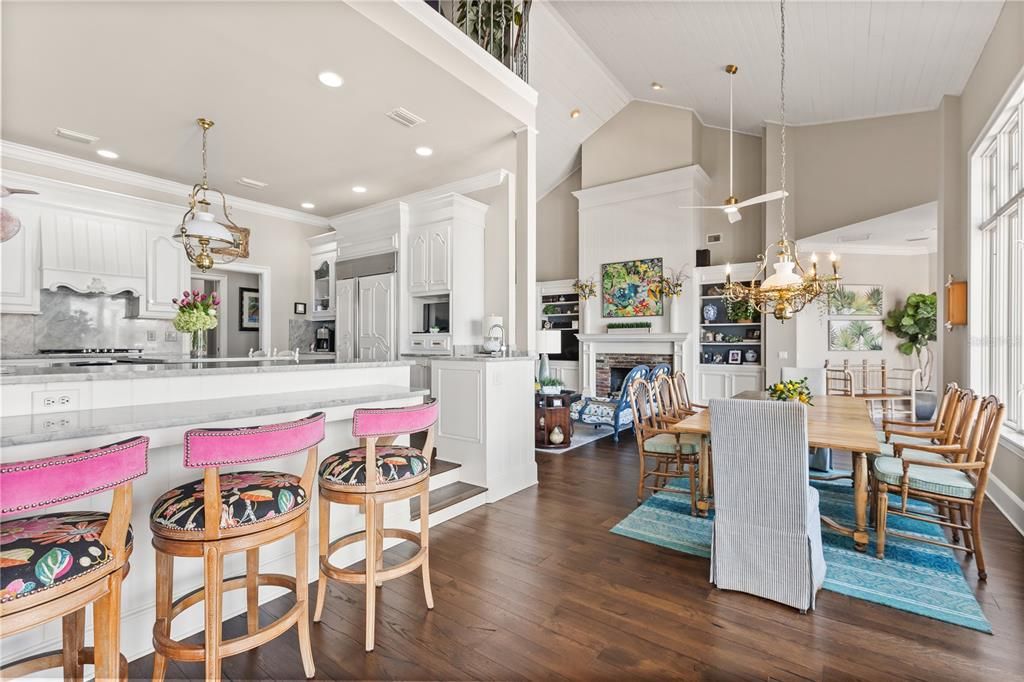 На продажу: $2,945,000 (4 спален, 5 ванн, 4956 Квадратных фут)