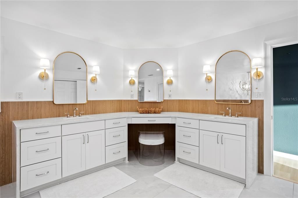 For Sale: $6,190,000 (4 beds, 3 baths, 3207 Square Feet)