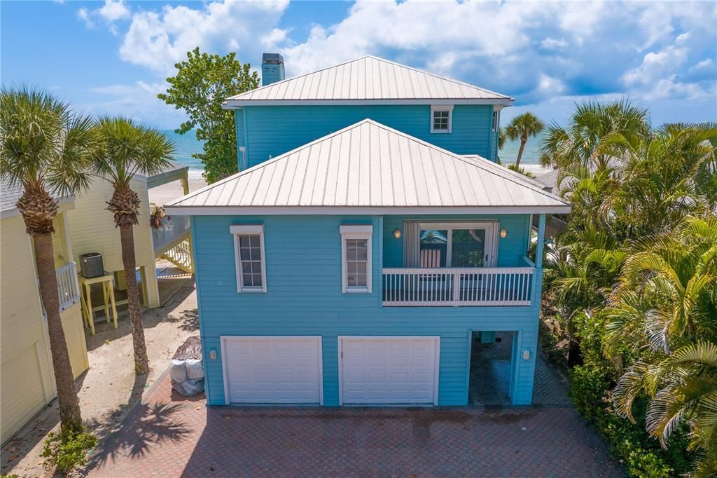 For Sale: $6,190,000 (4 beds, 3 baths, 3207 Square Feet)