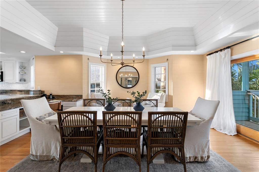 For Sale: $6,190,000 (4 beds, 3 baths, 3207 Square Feet)