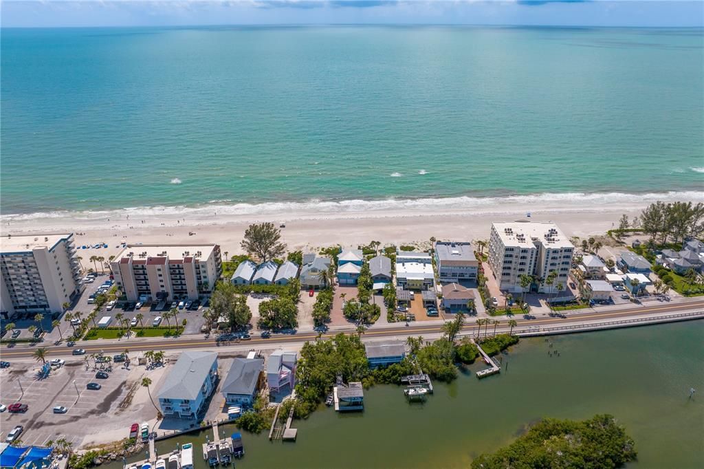 For Sale: $6,190,000 (4 beds, 3 baths, 3207 Square Feet)