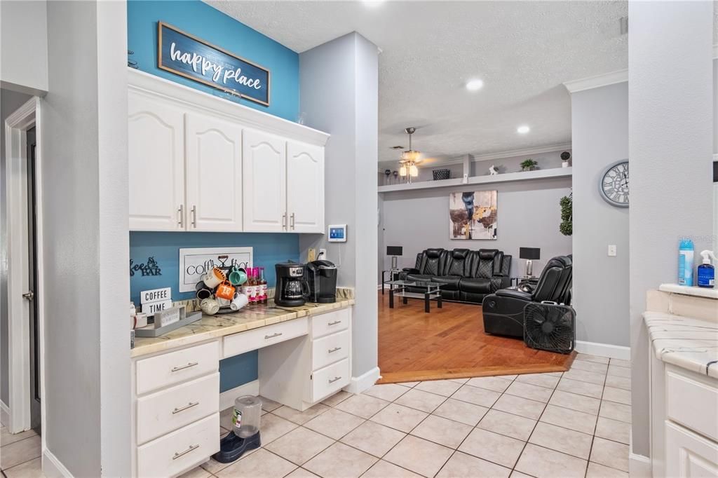 待售: $939,000 (6 贝兹, 3 浴室, 3641 平方英尺)