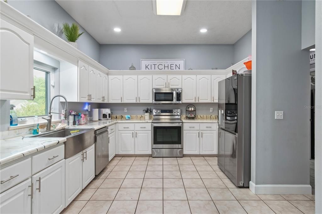 待售: $939,000 (6 贝兹, 3 浴室, 3641 平方英尺)