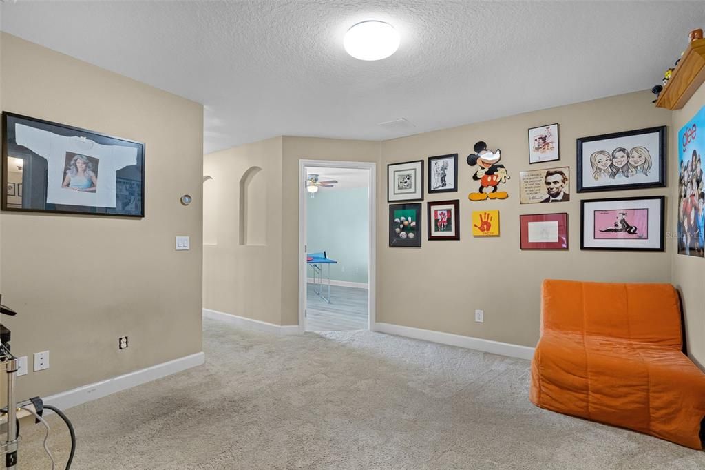 待售: $449,900 (4 贝兹, 2 浴室, 2103 平方英尺)