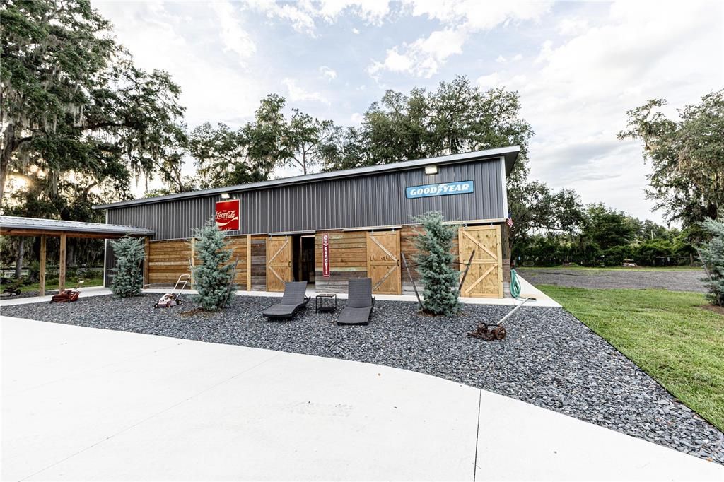 For Sale: $890,000 (15.00 acres)