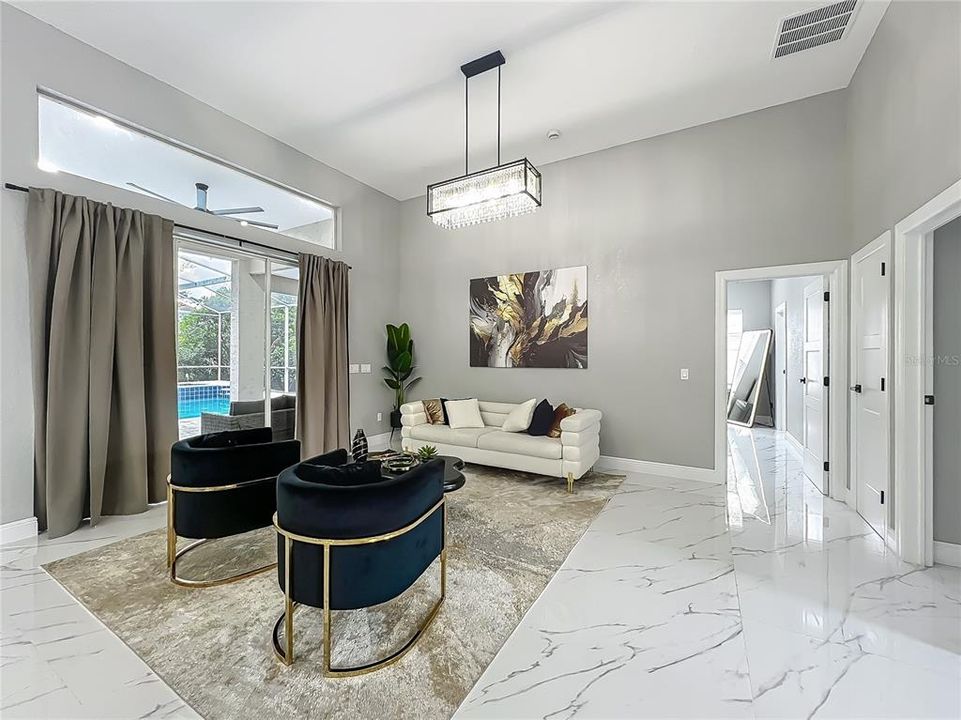 待售: $925,000 (5 贝兹, 3 浴室, 3068 平方英尺)