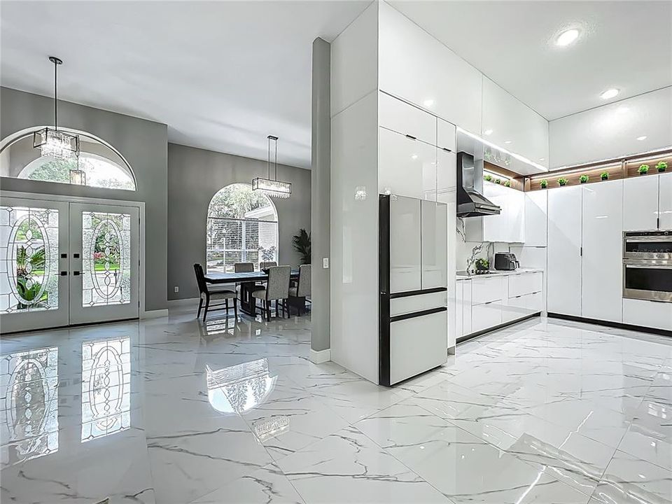 待售: $925,000 (5 贝兹, 3 浴室, 3068 平方英尺)