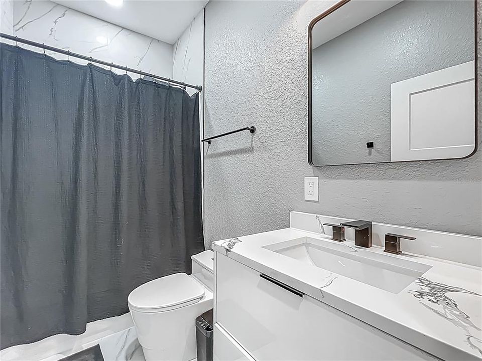 待售: $925,000 (5 贝兹, 3 浴室, 3068 平方英尺)