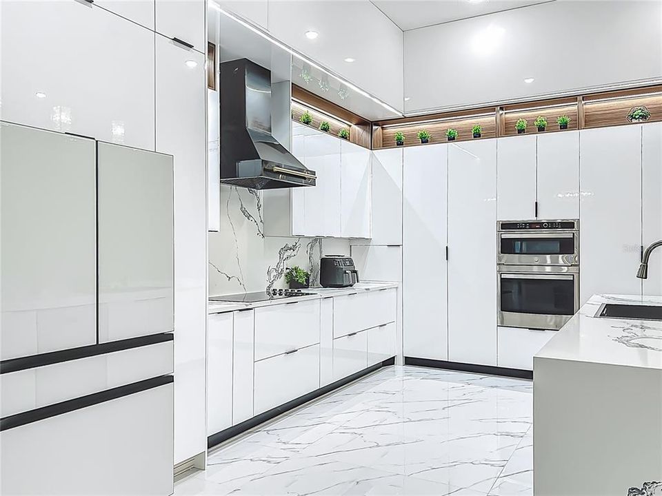 待售: $925,000 (5 贝兹, 3 浴室, 3068 平方英尺)