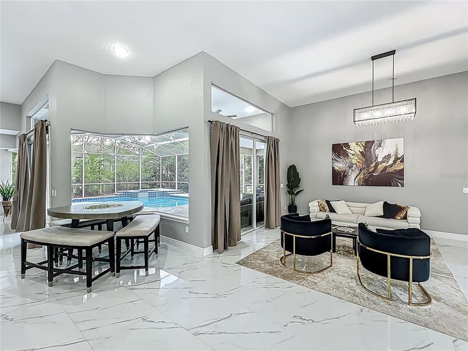 待售: $925,000 (5 贝兹, 3 浴室, 3068 平方英尺)