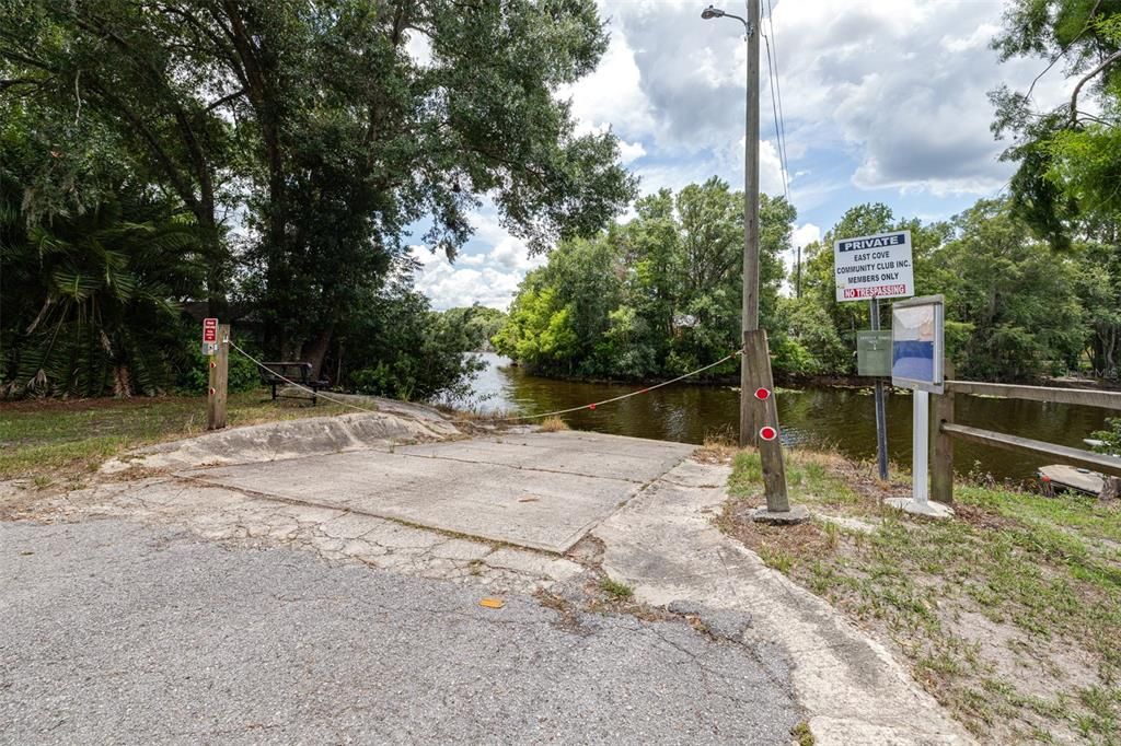 待售: $175,000 (2 贝兹, 1 浴室, 672 平方英尺)