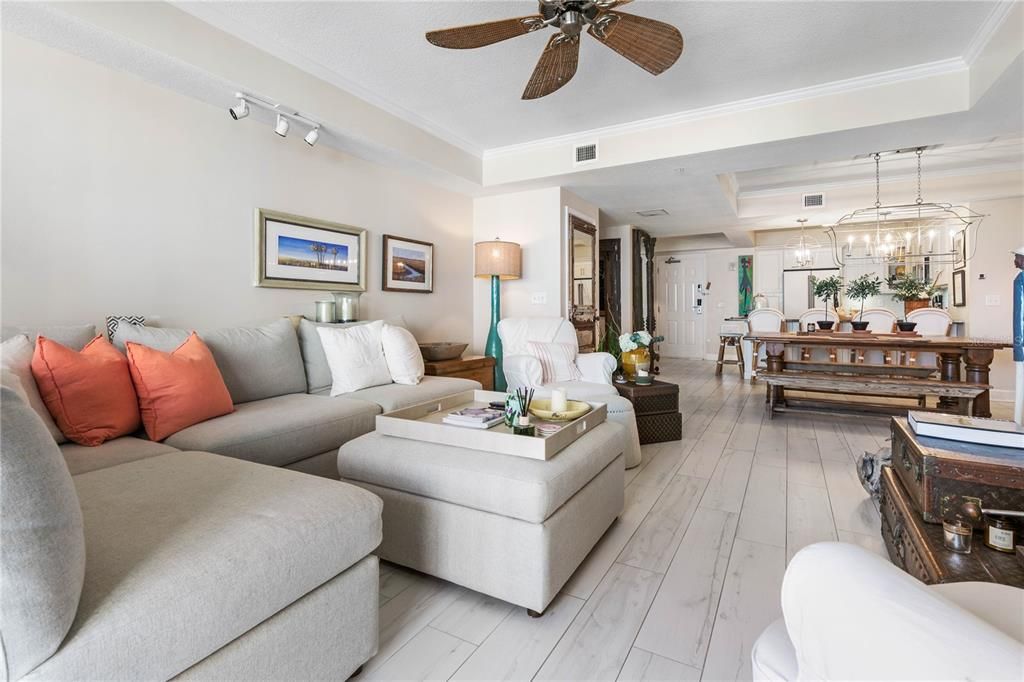 В аренду: $4,500 (3 спален, 3 ванн, 1676 Квадратных фут)