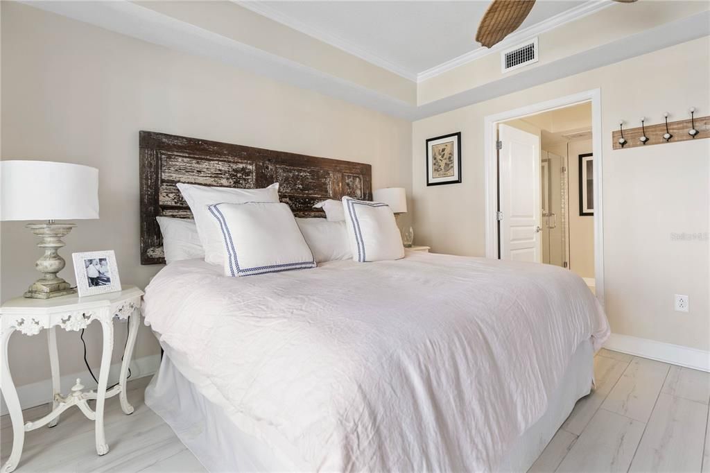 В аренду: $4,500 (3 спален, 3 ванн, 1676 Квадратных фут)