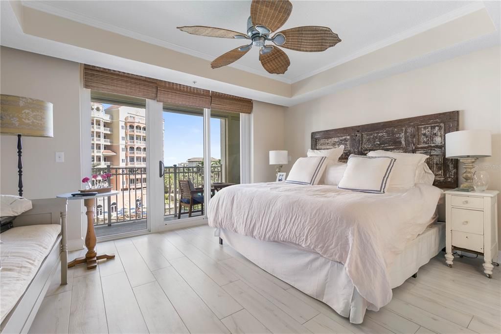 В аренду: $4,500 (3 спален, 3 ванн, 1676 Квадратных фут)