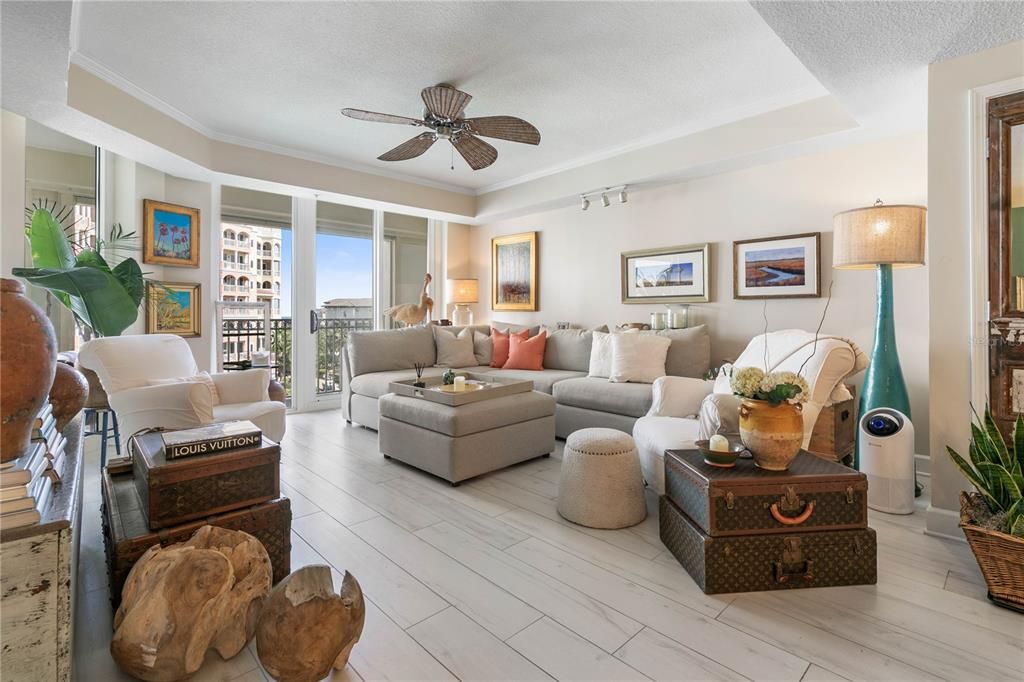 В аренду: $4,500 (3 спален, 3 ванн, 1676 Квадратных фут)