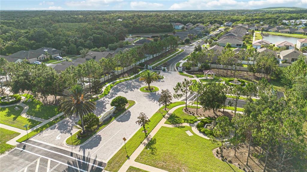 For Sale: $359,000 (3 beds, 2 baths, 1529 Square Feet)