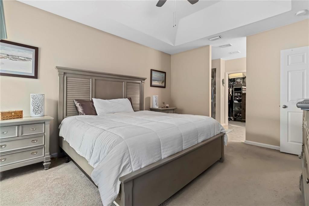 For Sale: $359,000 (3 beds, 2 baths, 1529 Square Feet)