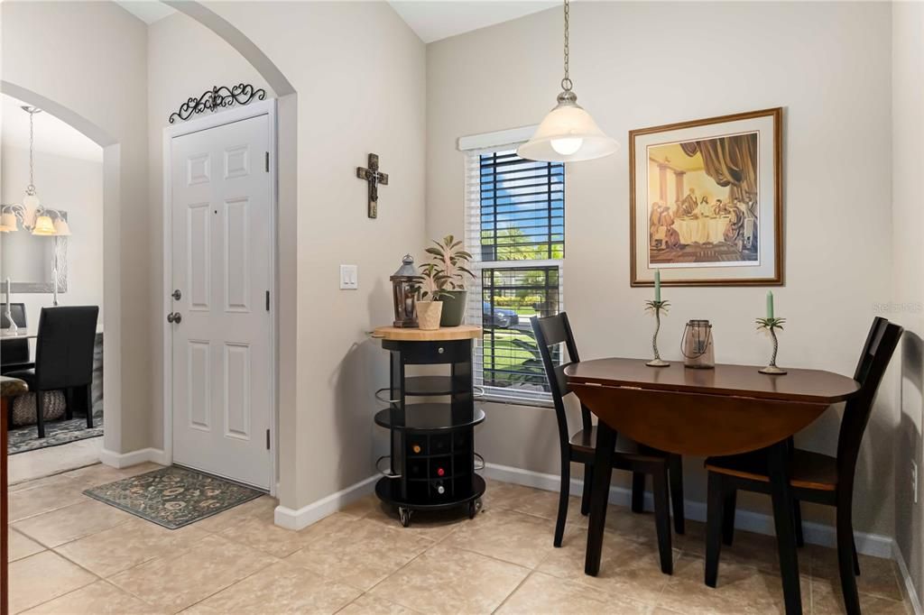 For Sale: $359,000 (3 beds, 2 baths, 1529 Square Feet)