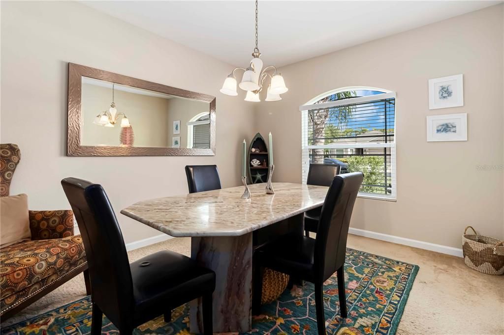 For Sale: $359,000 (3 beds, 2 baths, 1529 Square Feet)