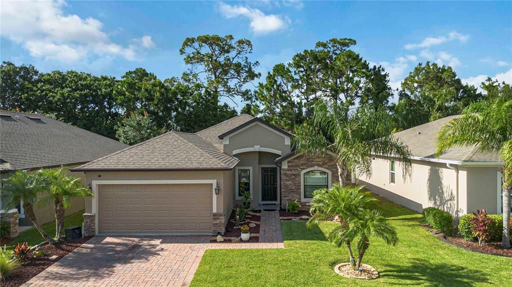 For Sale: $359,000 (3 beds, 2 baths, 1529 Square Feet)