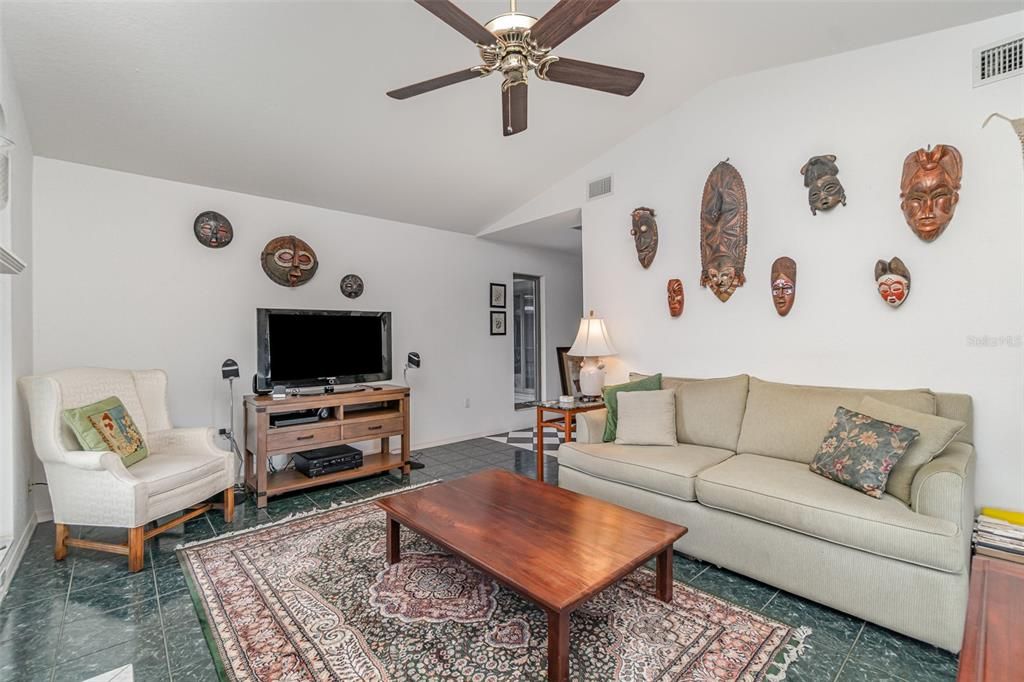 For Sale: $1,200,000 (3 beds, 3 baths, 3133 Square Feet)