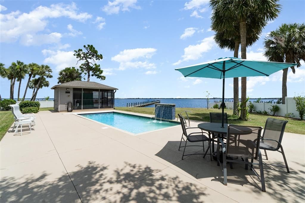 For Sale: $1,200,000 (3 beds, 3 baths, 3133 Square Feet)