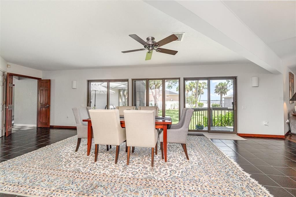 For Sale: $1,200,000 (3 beds, 3 baths, 3133 Square Feet)