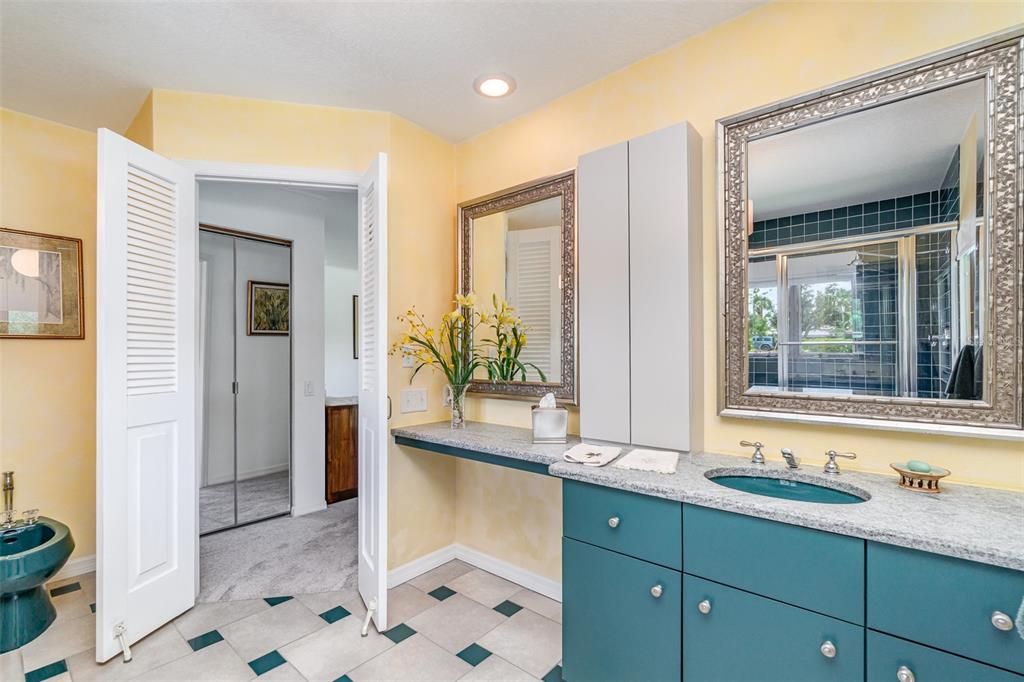 For Sale: $1,200,000 (3 beds, 3 baths, 3133 Square Feet)