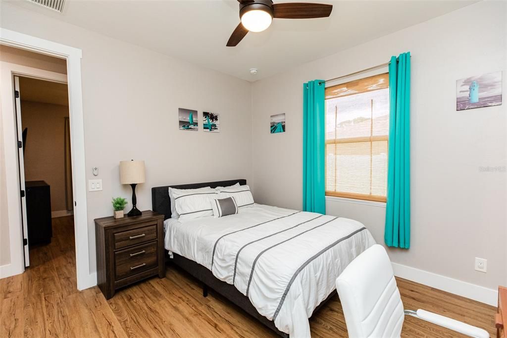 For Sale: $570,000 (4 beds, 3 baths, 1831 Square Feet)