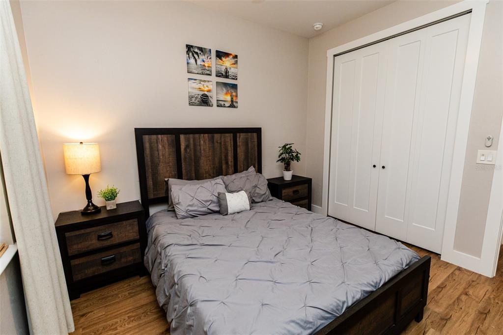 For Sale: $570,000 (4 beds, 3 baths, 1831 Square Feet)
