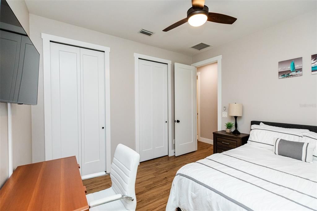 For Sale: $570,000 (4 beds, 3 baths, 1831 Square Feet)