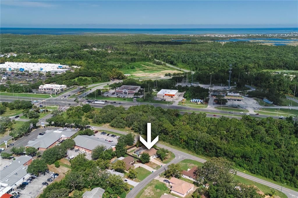 合同活跃: $295,000 (2 贝兹, 2 浴室, 1249 平方英尺)