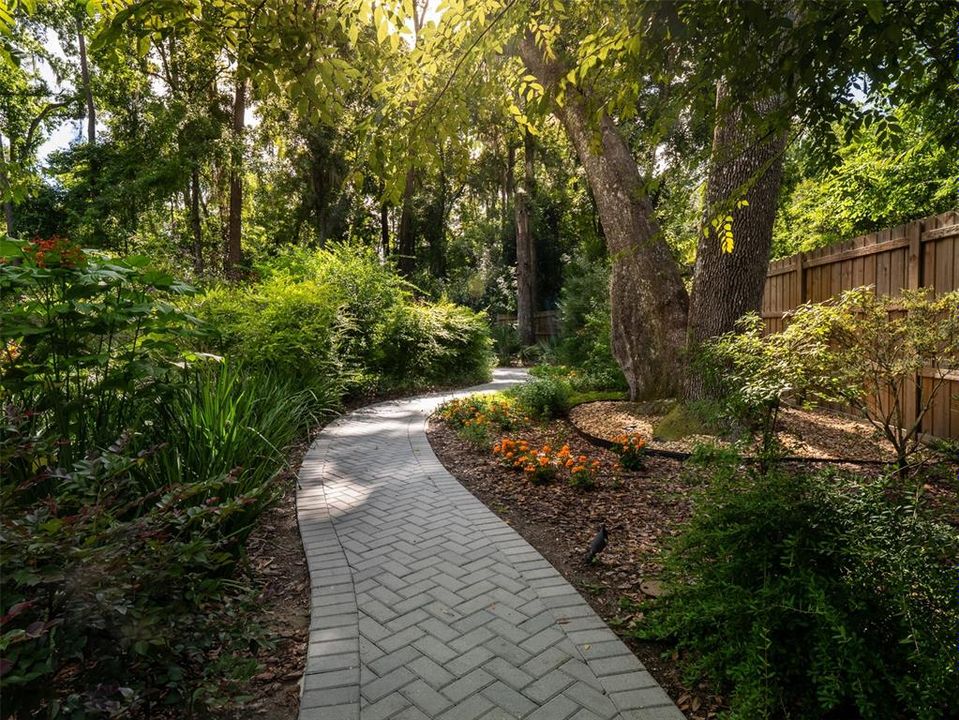 For Sale: $1,797,000 (4 beds, 4 baths, 4560 Square Feet)