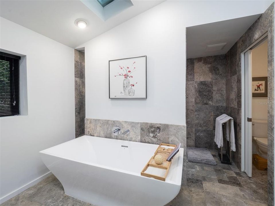 For Sale: $1,797,000 (4 beds, 4 baths, 4560 Square Feet)