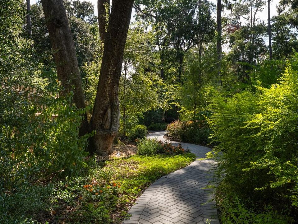 For Sale: $1,797,000 (4 beds, 4 baths, 4560 Square Feet)