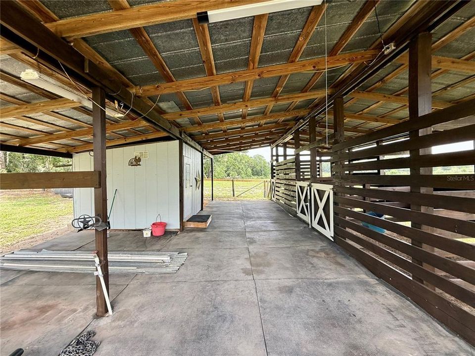 Active With Contract: $439,500 (3 beds, 2 baths, 1512 Square Feet)