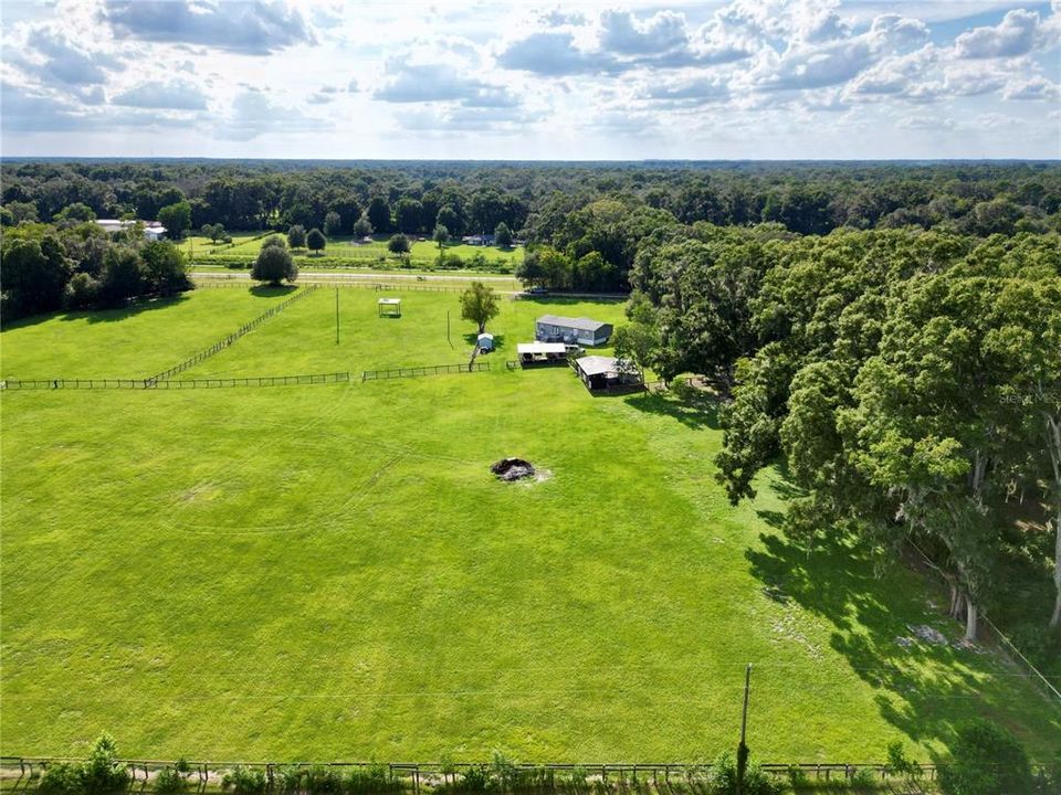 Active With Contract: $439,500 (3 beds, 2 baths, 1512 Square Feet)