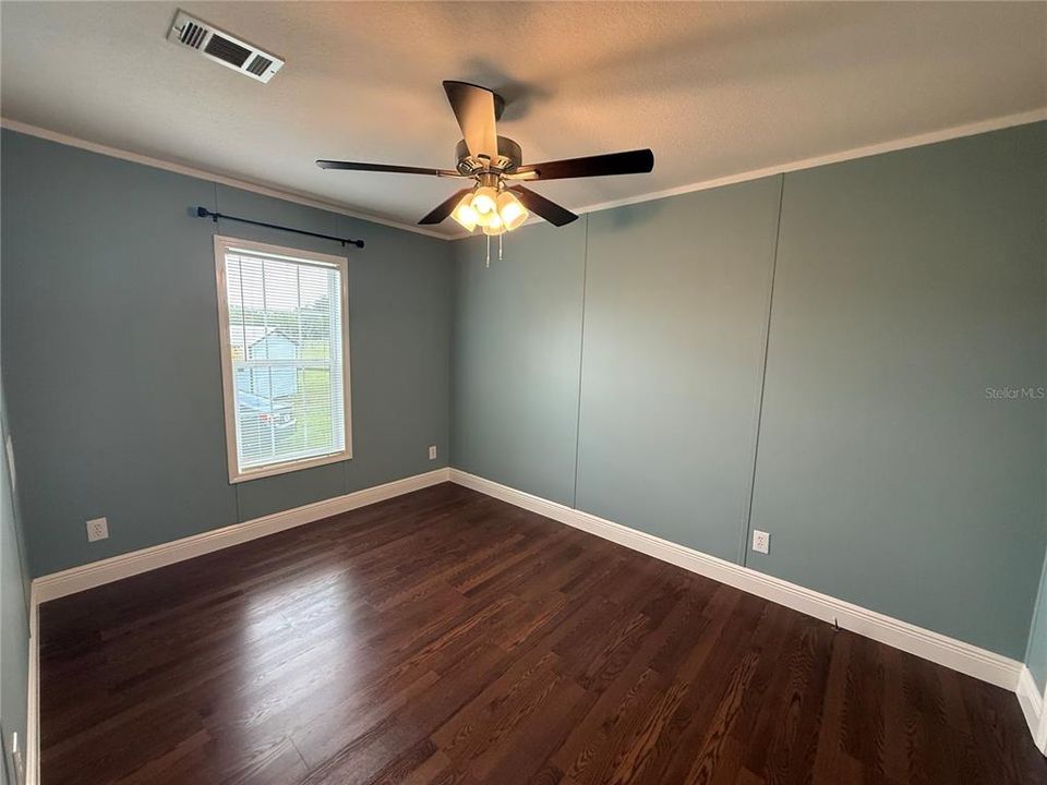 Active With Contract: $439,500 (3 beds, 2 baths, 1512 Square Feet)