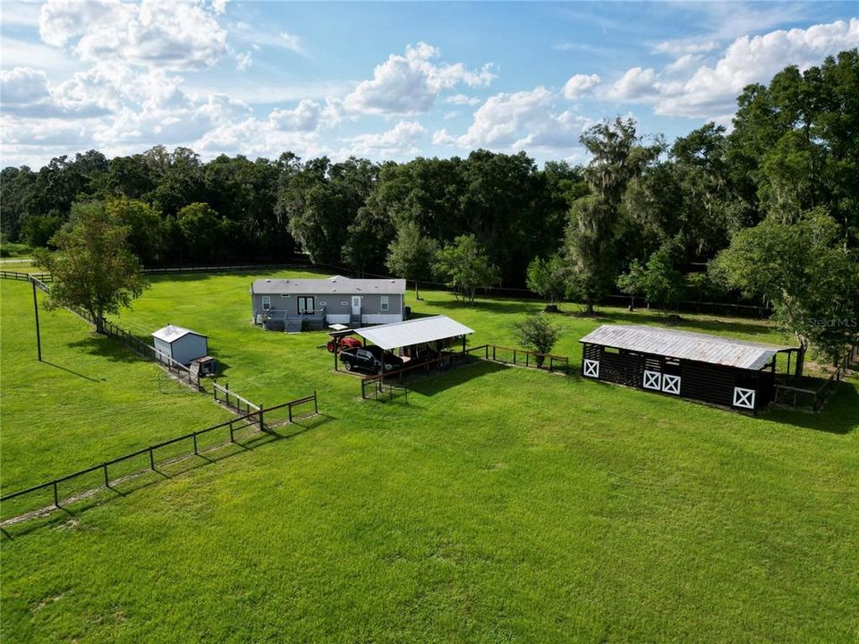 Active With Contract: $439,500 (3 beds, 2 baths, 1512 Square Feet)