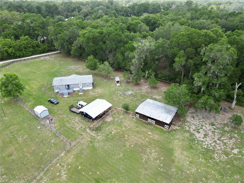 Active With Contract: $439,500 (3 beds, 2 baths, 1512 Square Feet)