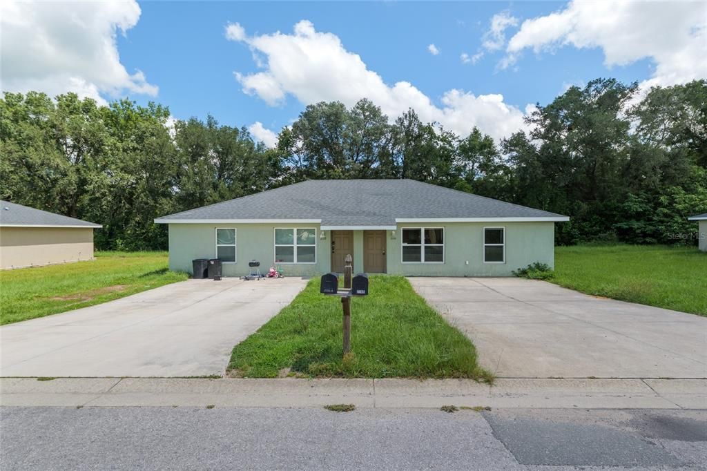 Vendido Recientemente: $375,000 (4 camas, 0 baños, 1969 Pies cuadrados)