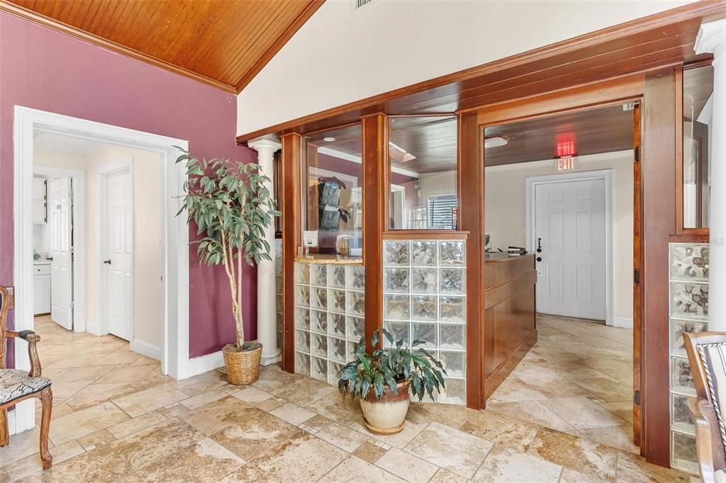 На продажу: $449,900 (0 спален, 0 ванн, 2440 Квадратных фут)